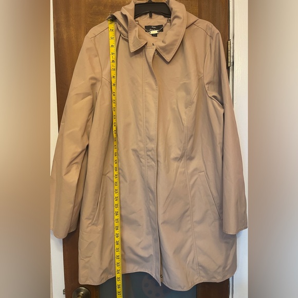 Dennis Basso Women's Hooded Lined Rain Jacket Hooded Tan 2x Removable Hood - Picture 6 of 9